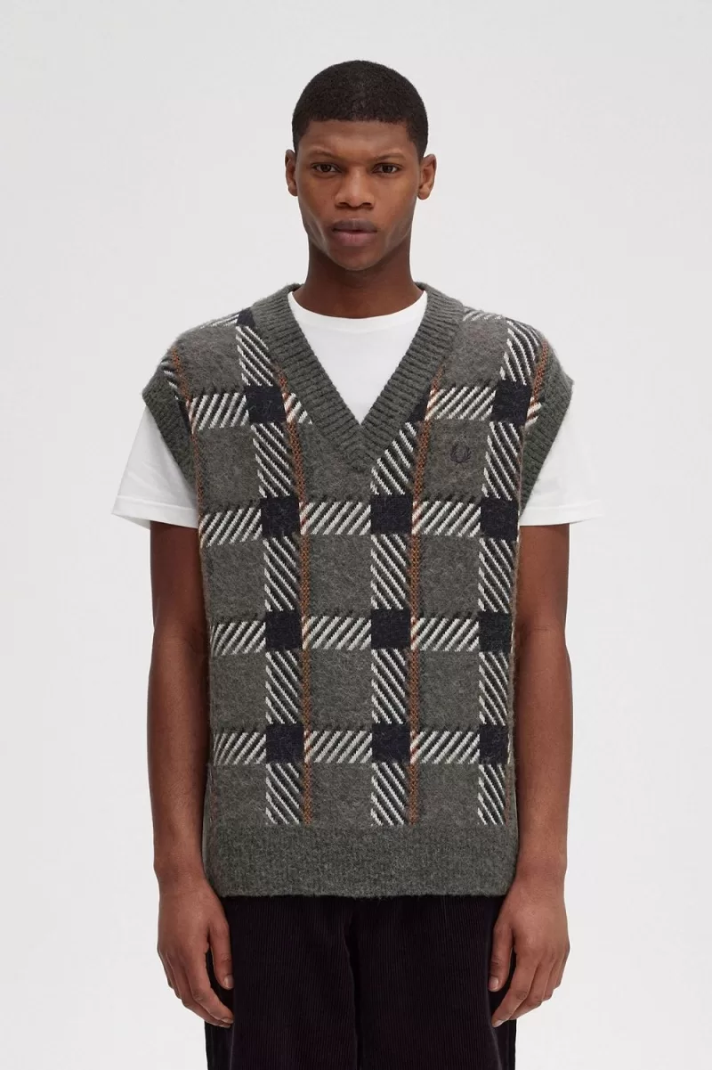 Fred Perry Glitch Tartan Knitted Men’s Tanks Field Green | GXKOW6027 Fred Perry Glitch Tartan Knitted Men’s Tanks Field Green | GXKOW6027