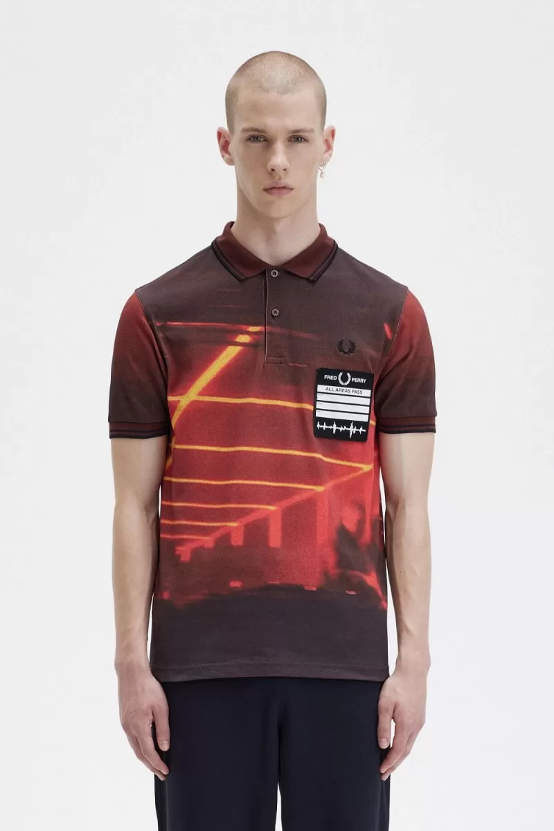 Fred Perry Graphic Print Men’s Shirt Stadium Red | UKQNX1037 Fred Perry Graphic Print Men’s Shirt Stadium Red | UKQNX1037