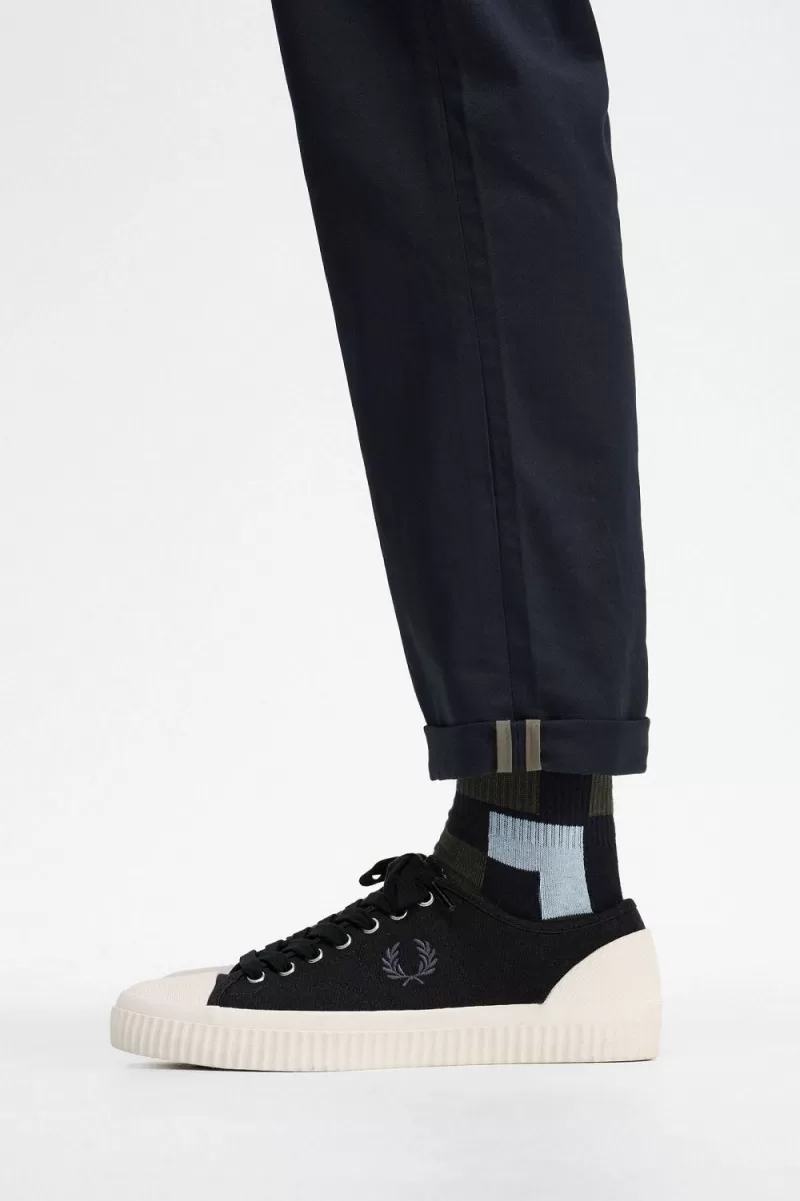 Fred Perry Low Hughes Women’s Plimsolls Black Gunmetal | CXVAF1642 Fred Perry Low Hughes Women’s Plimsolls Black Gunmetal | CXVAF1642