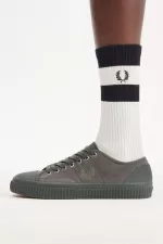 Fred Perry Low Hughes Women’s Plimsolls Field Green Warm Grey | LYPAI2804