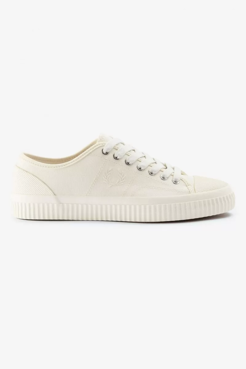 Fred Perry Low Hughes Women’s Plimsolls Ivory Light Beige | NCKOH9453 Fred Perry Low Hughes Women’s Plimsolls Ivory Light Beige | NCKOH9453