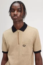 Fred Perry Micro Chequerboard Men’s Polo Shirt Oatmeal Dark Coffee | YWLSX3950