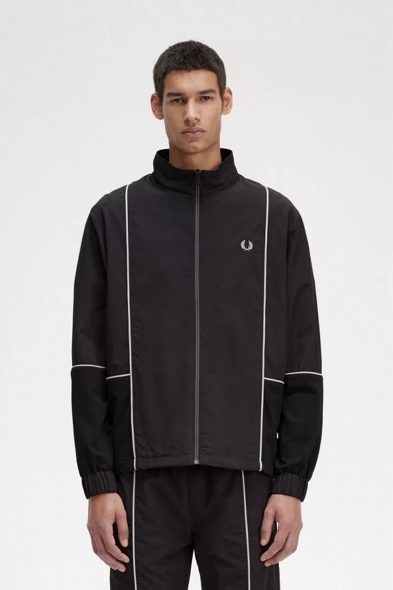Fred Perry Piped Shell Men’s Jackets Black | CBQUV6194 Fred Perry Piped Shell Men’s Jackets Black | CBQUV6194