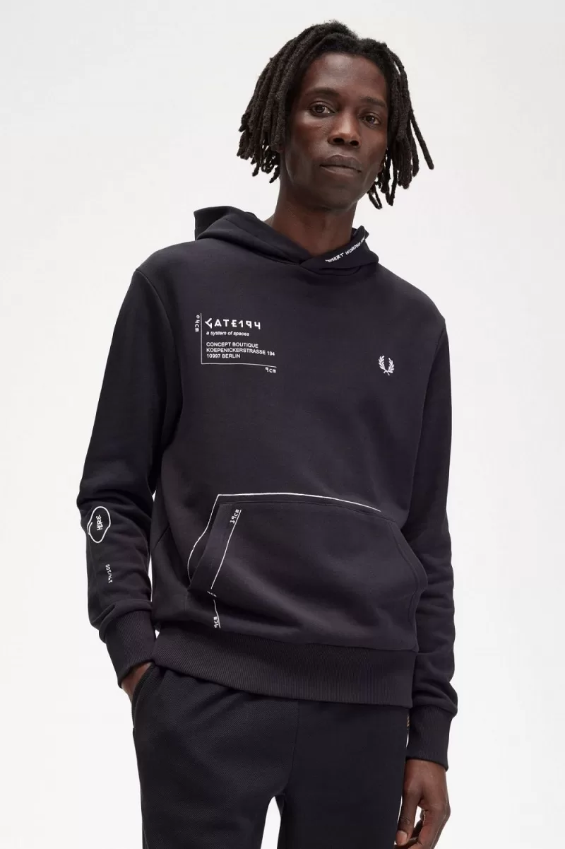Fred Perry Printed Hooded Sweat Men’s Shirt Black | WNUJA9765 Fred Perry Printed Hooded Sweat Men’s Shirt Black | WNUJA9765