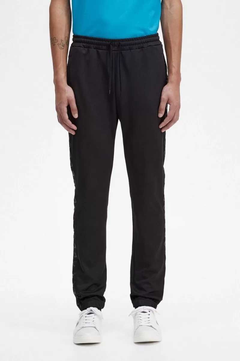 Fred Perry Taped Track Men’s Pants Black | ENUWY2163 Fred Perry Taped Track Men’s Pants Black | ENUWY2163